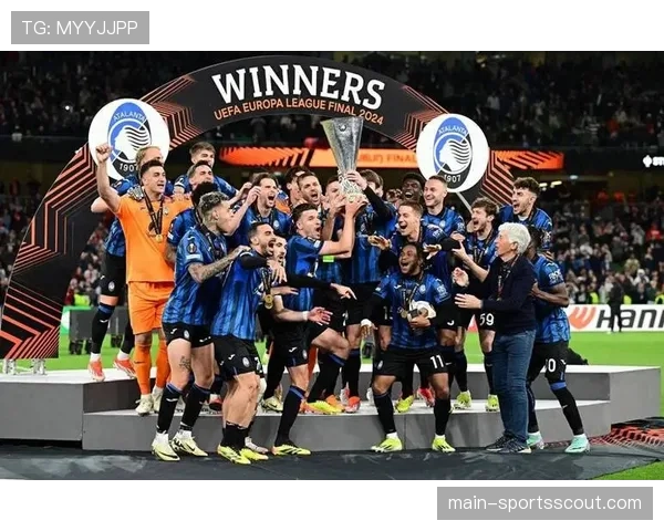 现场通讯:维罗纳主场,一套精心设计的边线球战术成功撕开对手防线 现场通讯:维罗纳主场,一套精心设计的边线球战术成功撕开对手防线